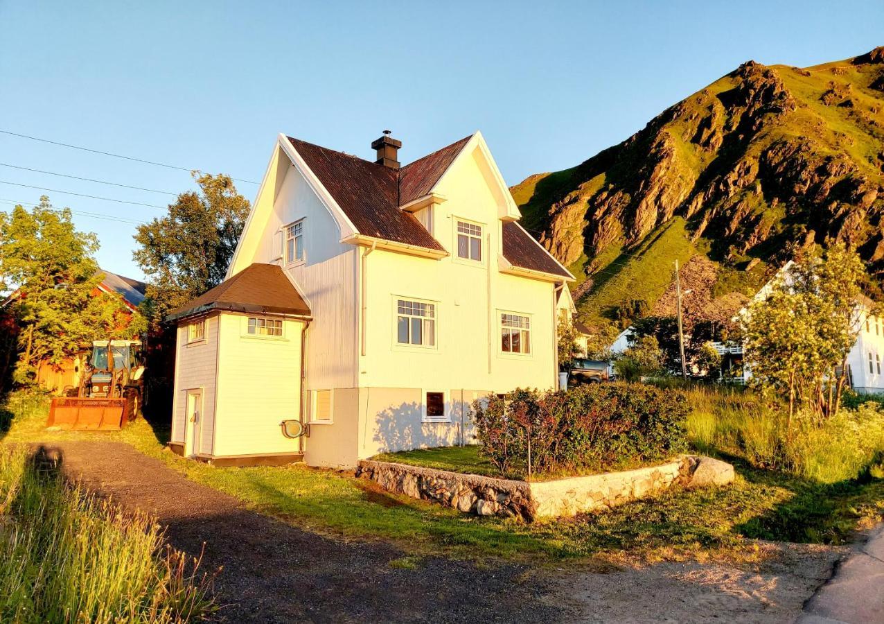 Willa Solrik Beliggenhet I Lofotens Storste Fiskevaer Ballstad Zewnętrze zdjęcie
